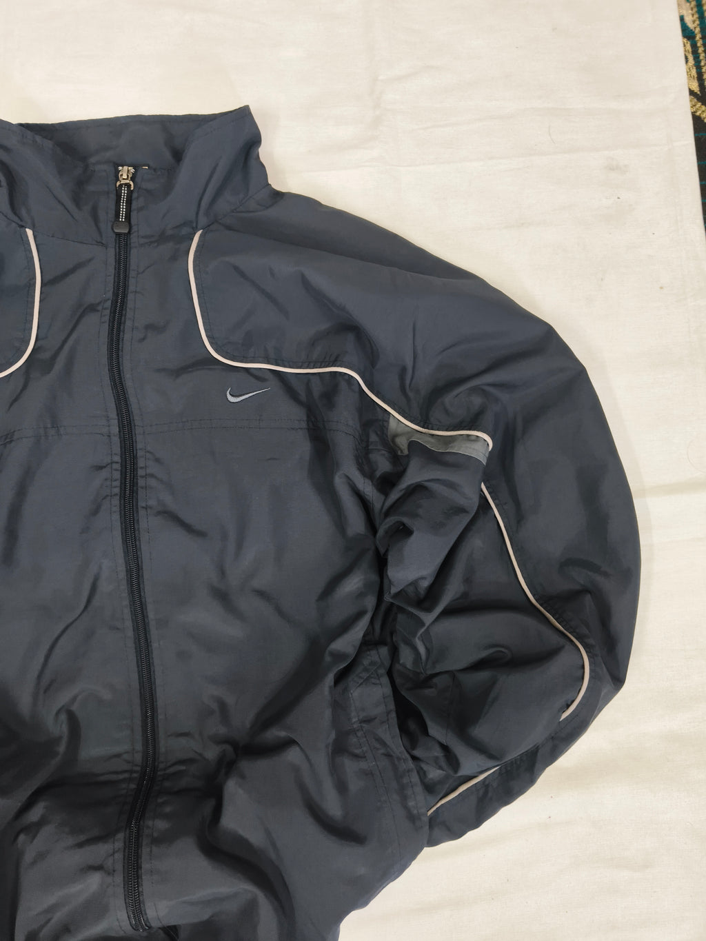 Nike windbreaker XL & 2XL