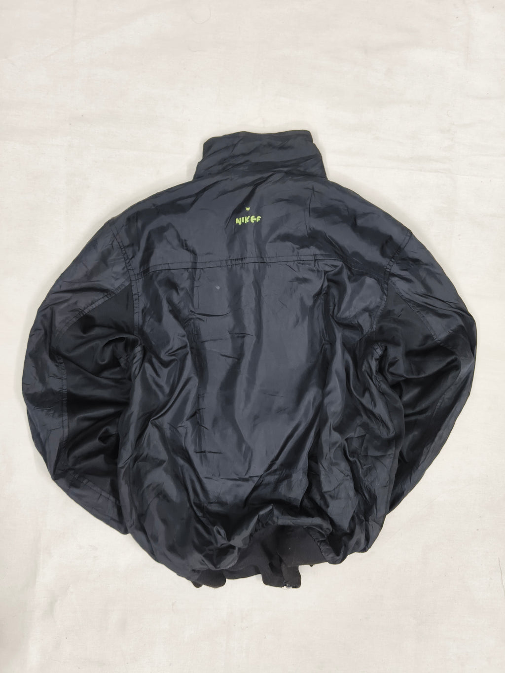 Nike windbreaker M & L