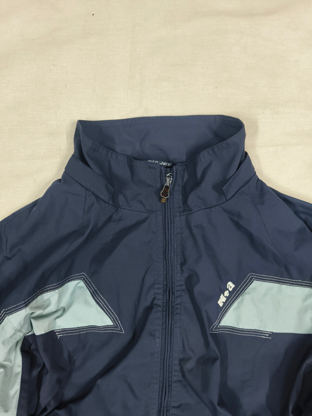 NADIA windbreaker L & XL