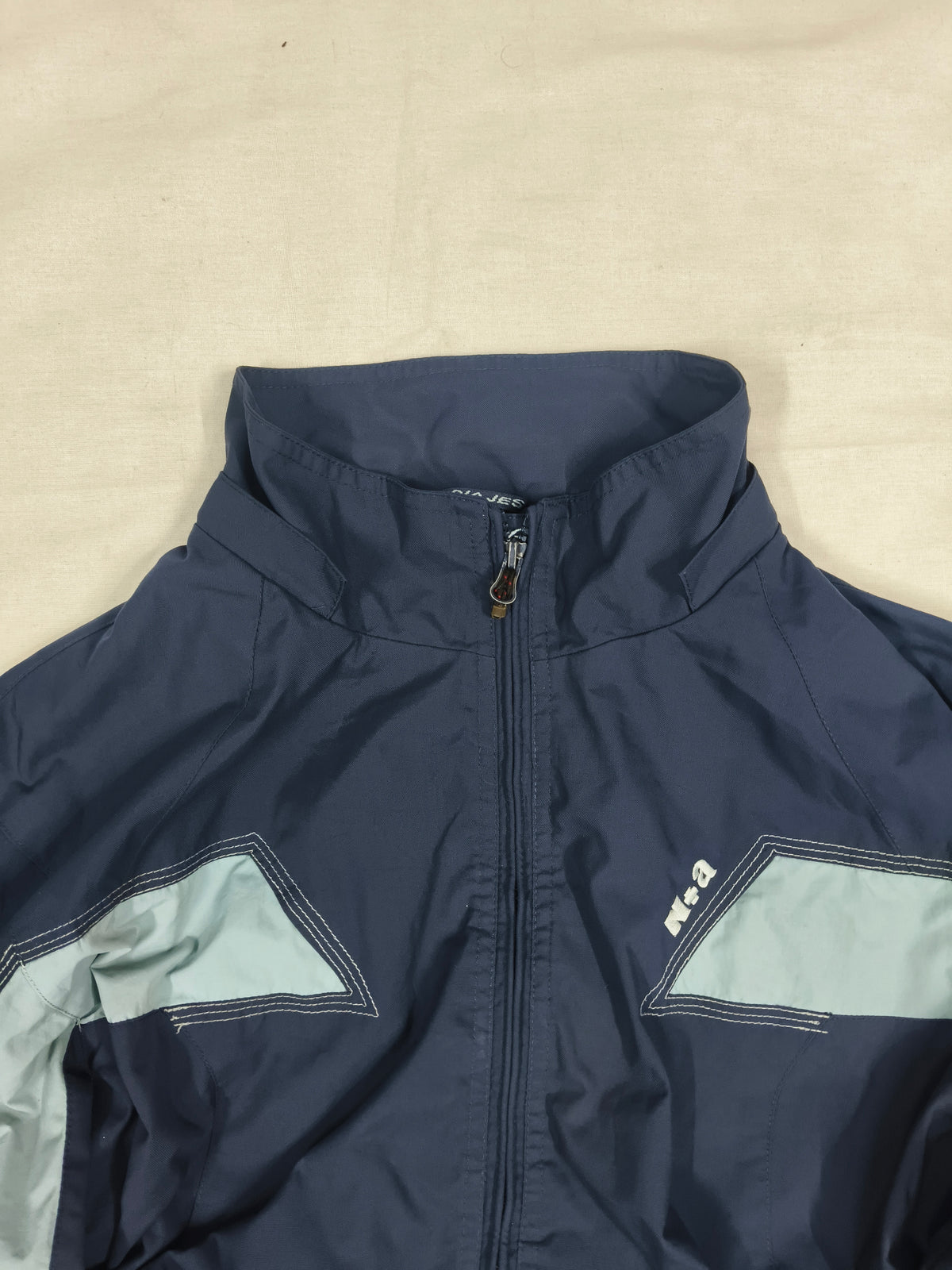 NADIA windbreaker L & XL
