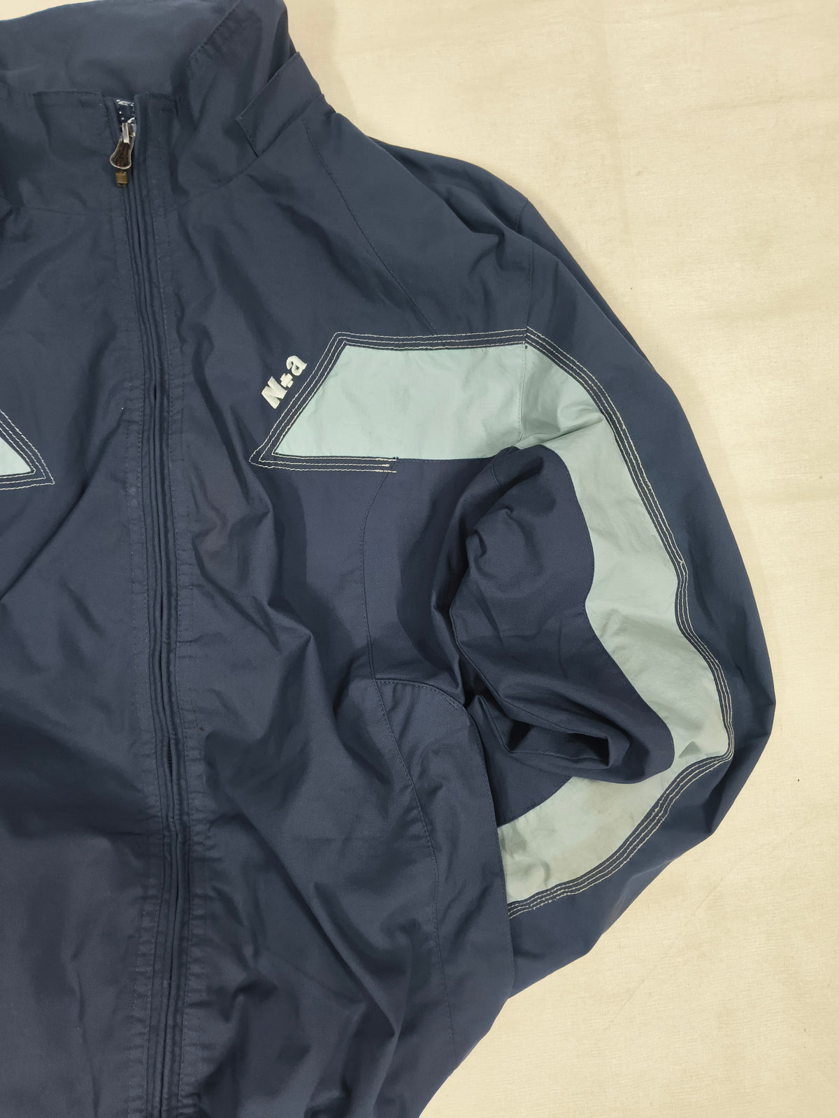 NADIA windbreaker L & XL