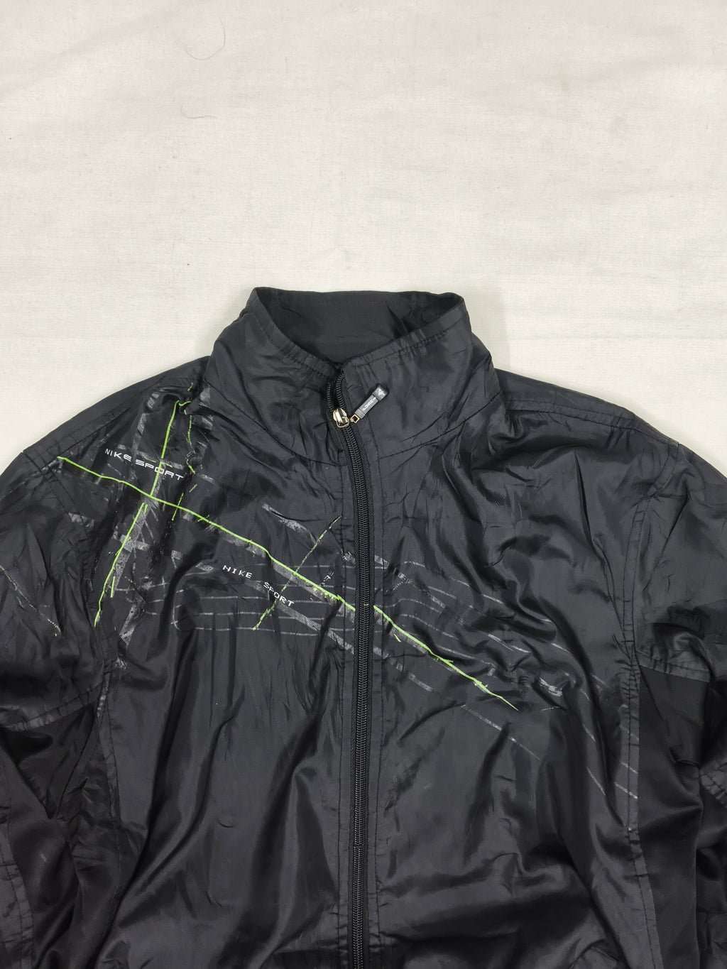 Nike windbreaker M & L